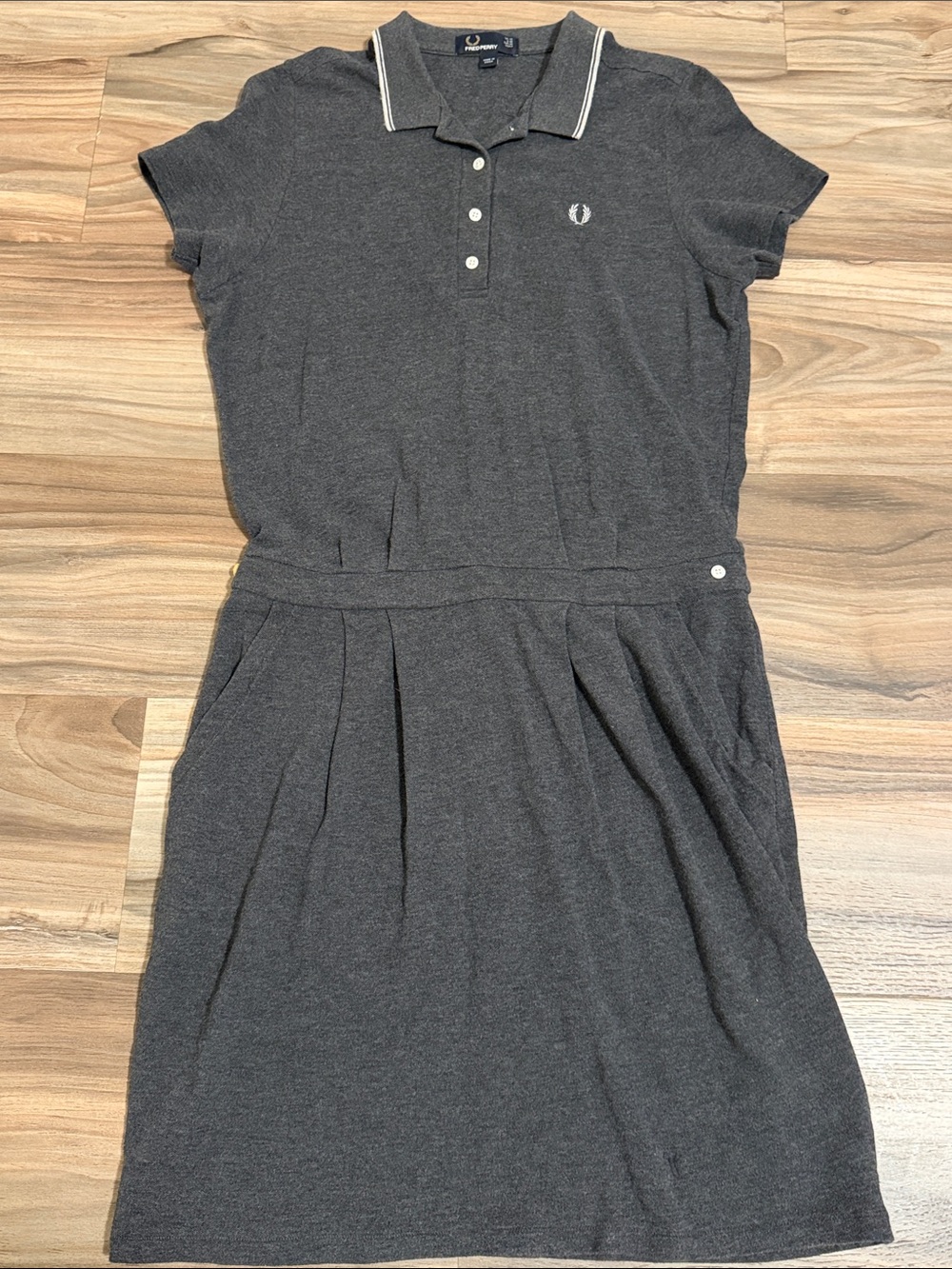 Fred Perry Tipped Collar Polo Dress Womenโs 8 Charcoal Heather White Pockets